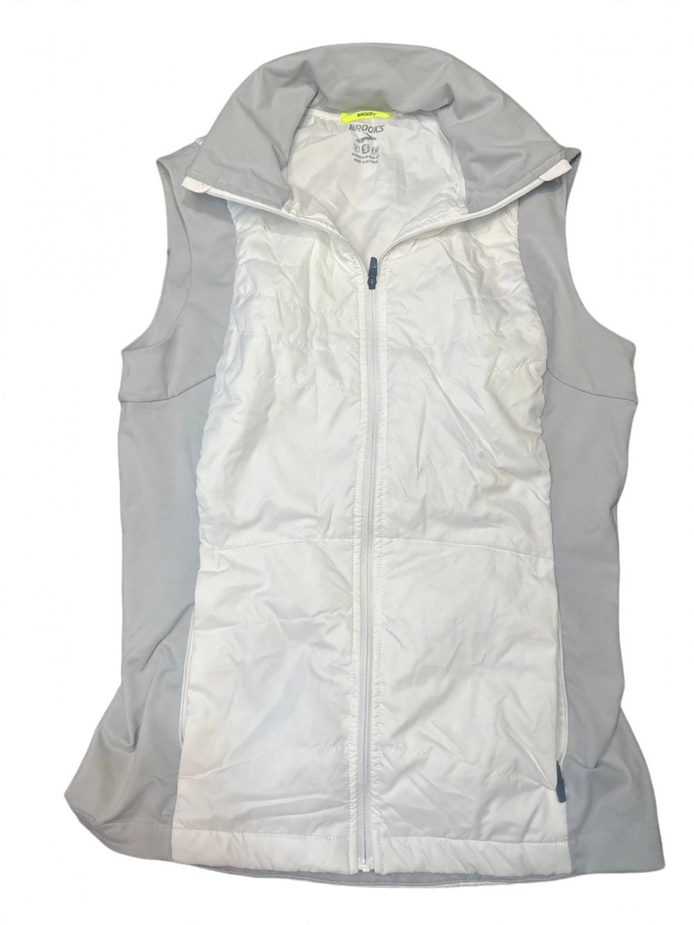Brooks White and Light Gray Quilted Active Vest